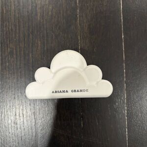 Ariana Grande Cloud Perfume Holder